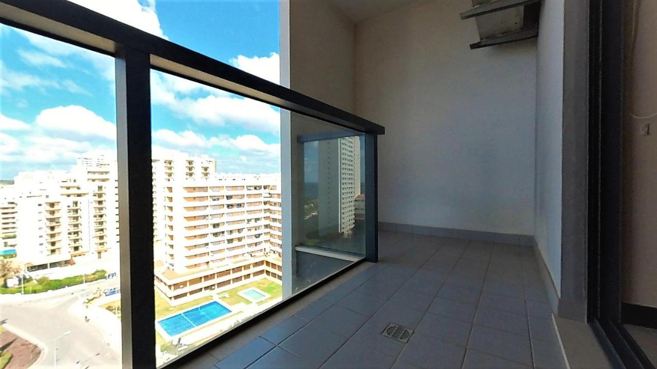 Apartamentos Turisticos Rocha Tower 3 ポルティマン エクステリア 写真