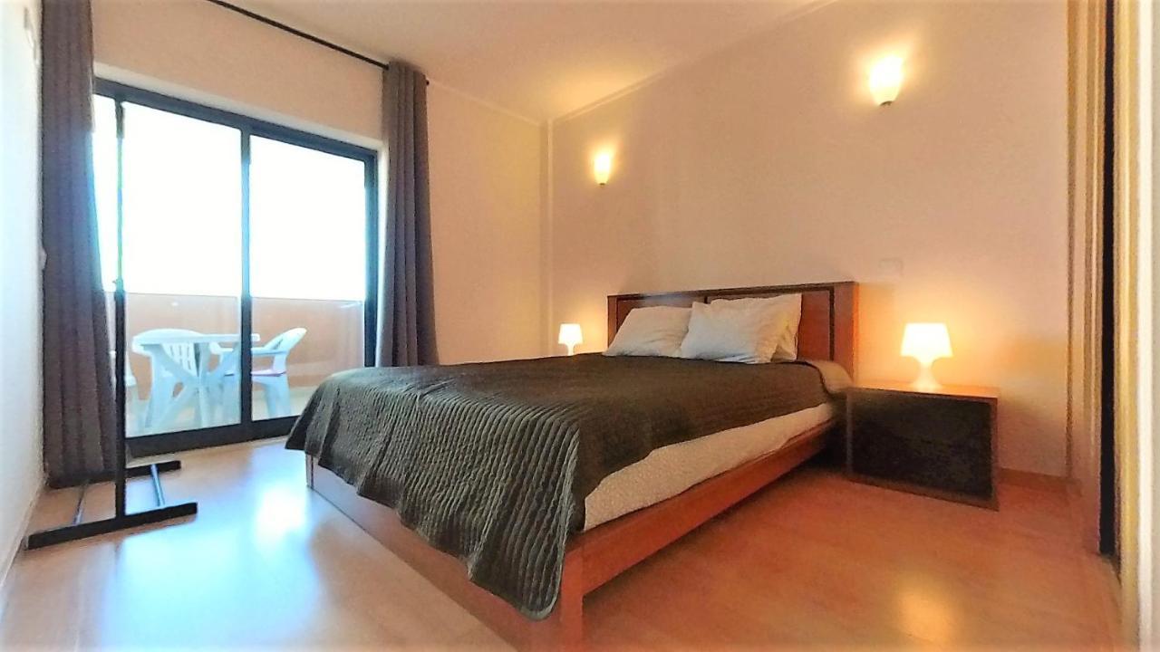 Apartamentos Turisticos Rocha Tower 3 ポルティマン エクステリア 写真