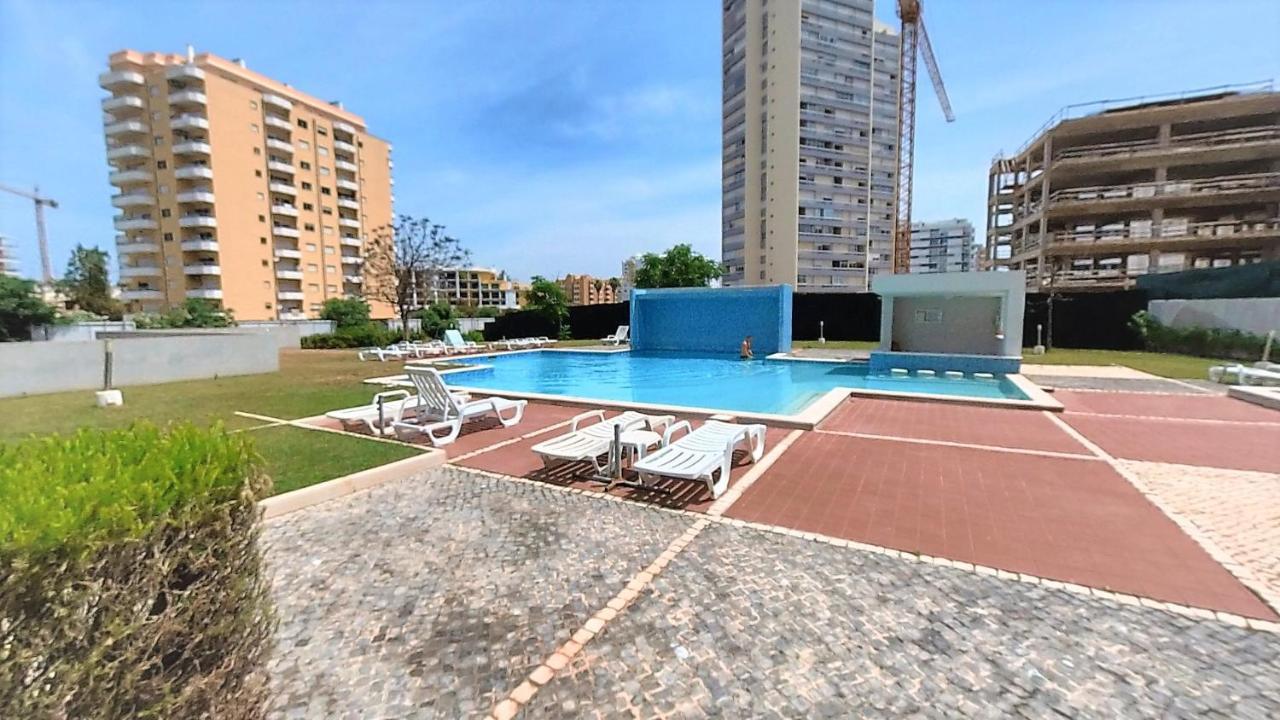 Apartamentos Turisticos Rocha Tower 3 ポルティマン エクステリア 写真